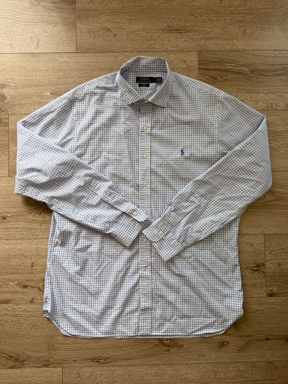 Ralph Lauren Men’s White and Blue Checked Button-Down Shirt